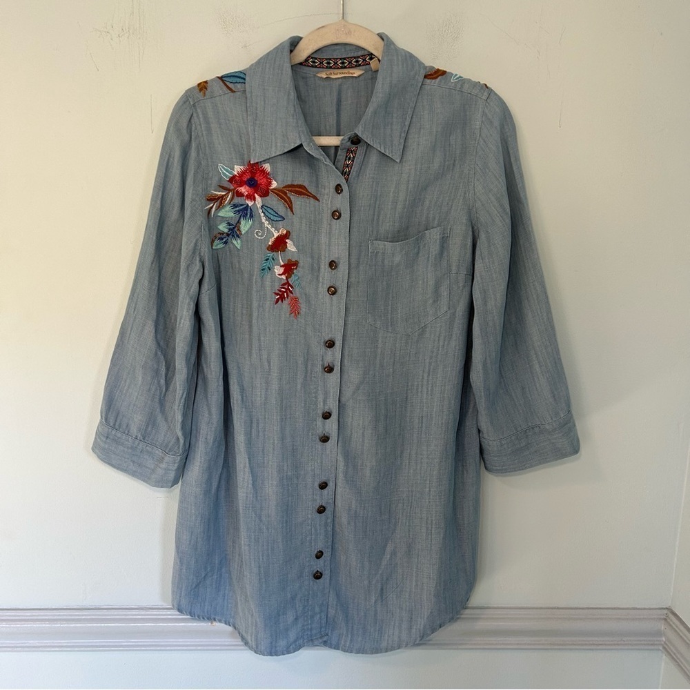 Soft Surroundings Aveline Beaded Blue 3/4th Sleeve Button Down Tunic Size Small